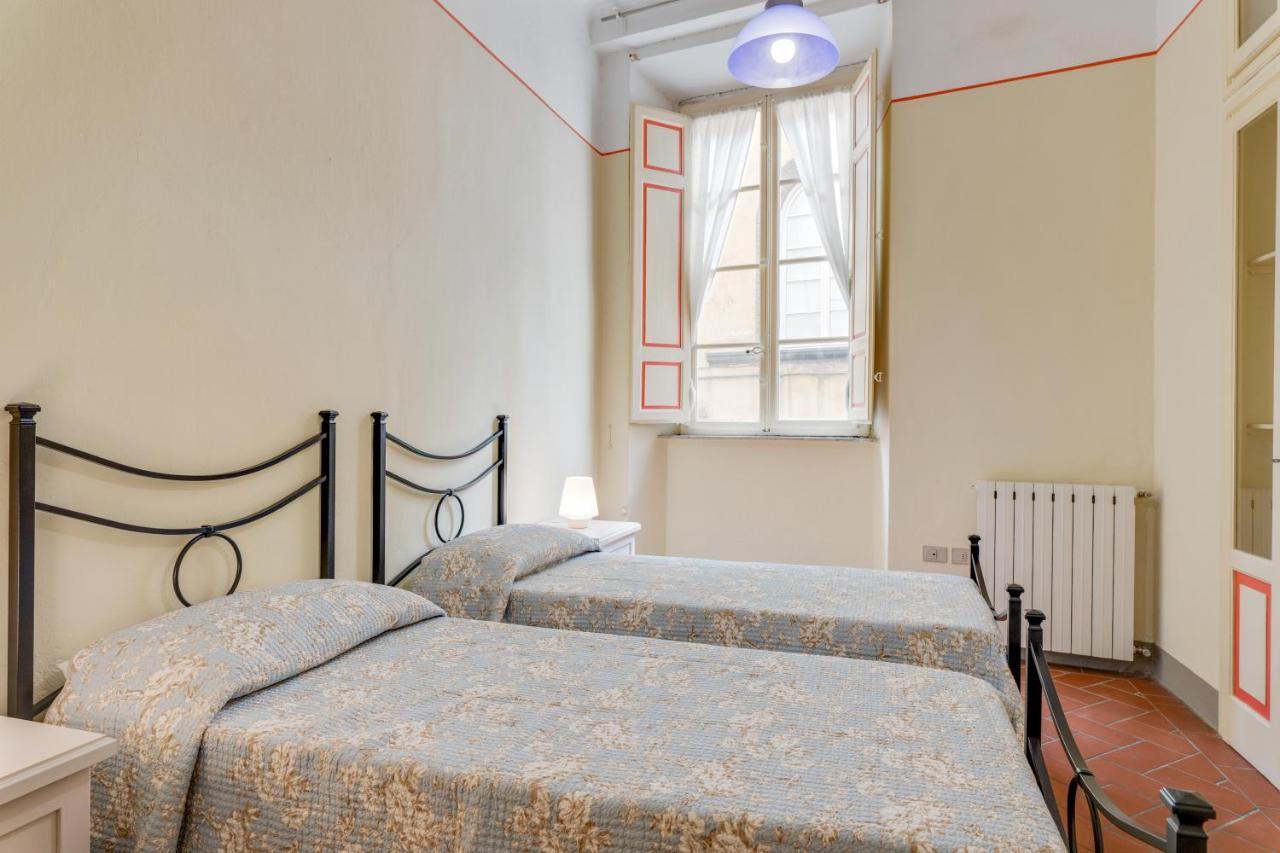 Apartamento Dimora Fillungo - Affitti Brevi Italia Lucca Exterior foto